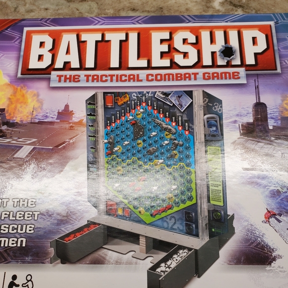 Battleship Tactical Combat Game new - Picture 3 of 7